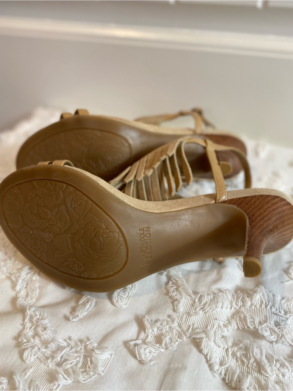 Kenneth Cole Reaction Tan Fringe Suede Open-Toe Heels - Picture 7 of 11